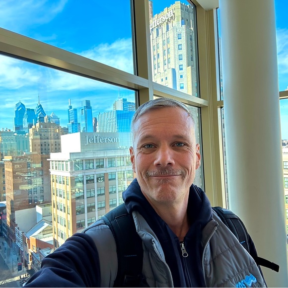 Meet your Posher, Jon - Picture 3 of 15